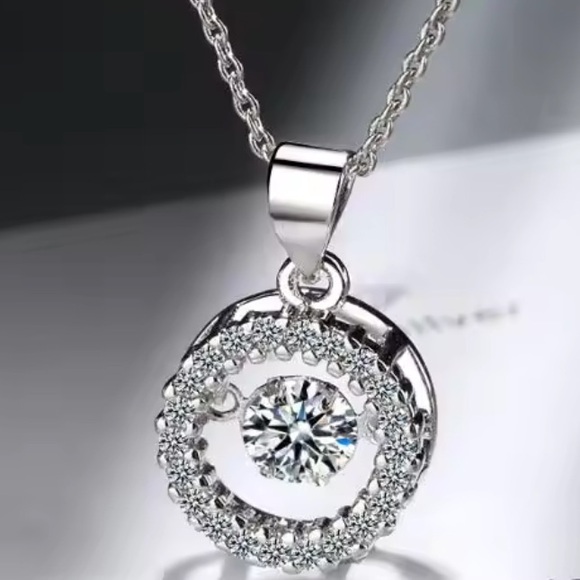 0.5ct Moissanite Diamond Necklace Original 925Sterling Silver&Gold Plated - Picture 4 of 8